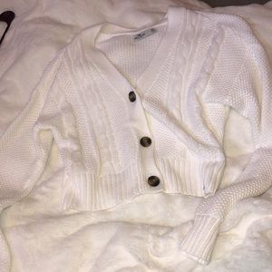 Hollister cropped cardigan